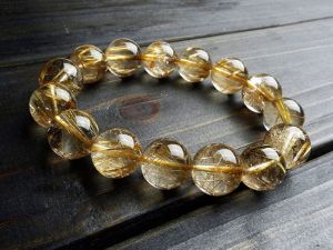 VÒNG THẠCH ANH TÓC VÀNG 12 LY