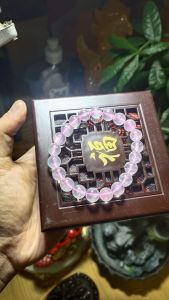 VÒNG THẠCH ANH HỒNG