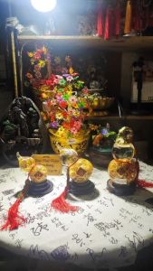 BẦU HỒ LÔ TỤ TÀI